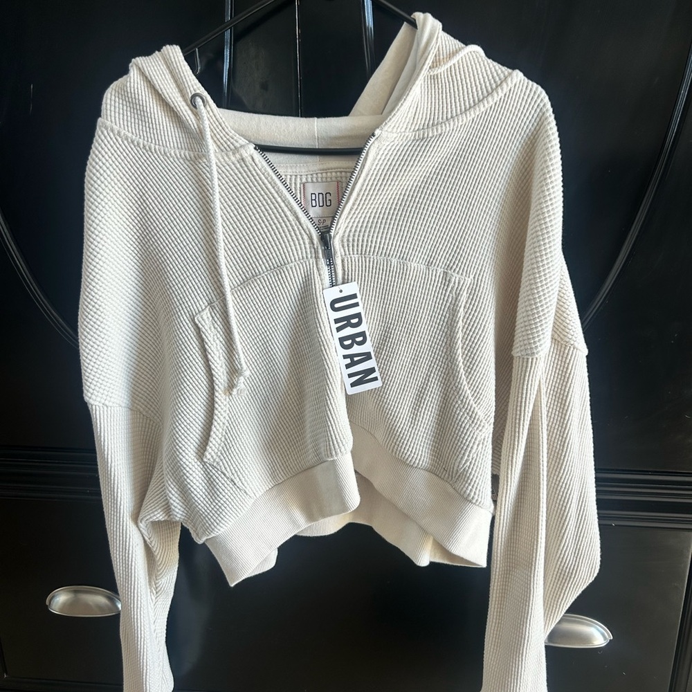 Urban Outfitters Cream Women's Cropped Hoodie